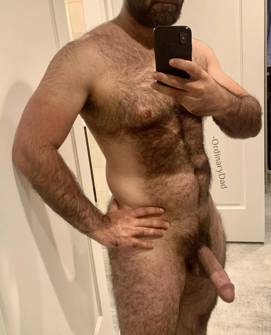 Just your average hairy dad [36] posted by -OrdinaryDad