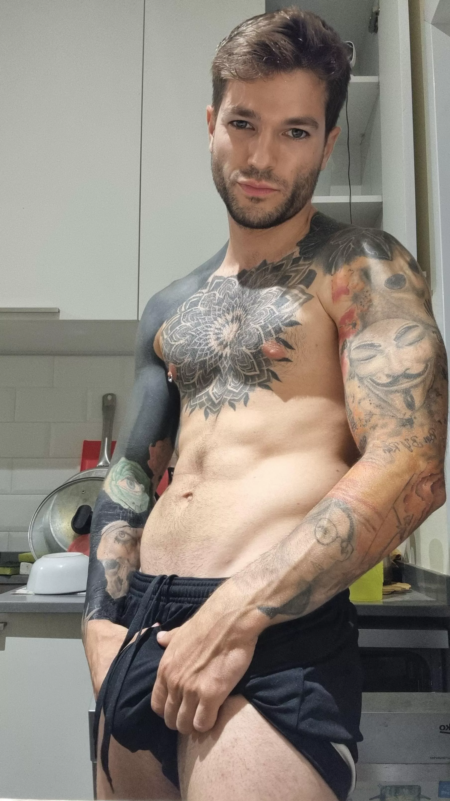 Let me see your bulge posted by Murky-Requirement-87