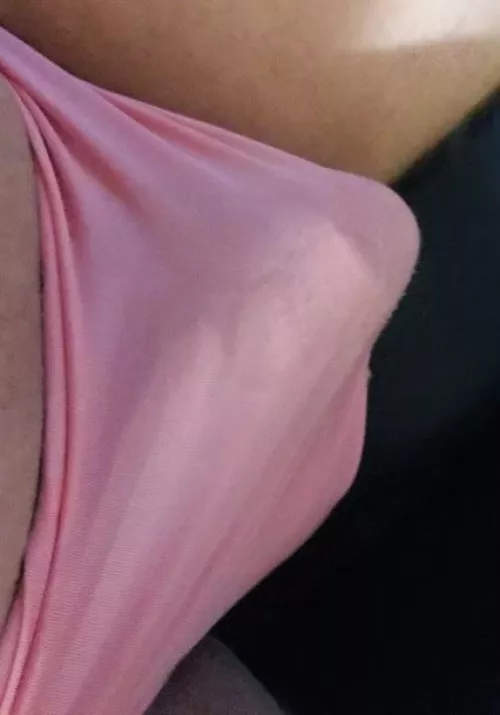 Little bulge by slutJes