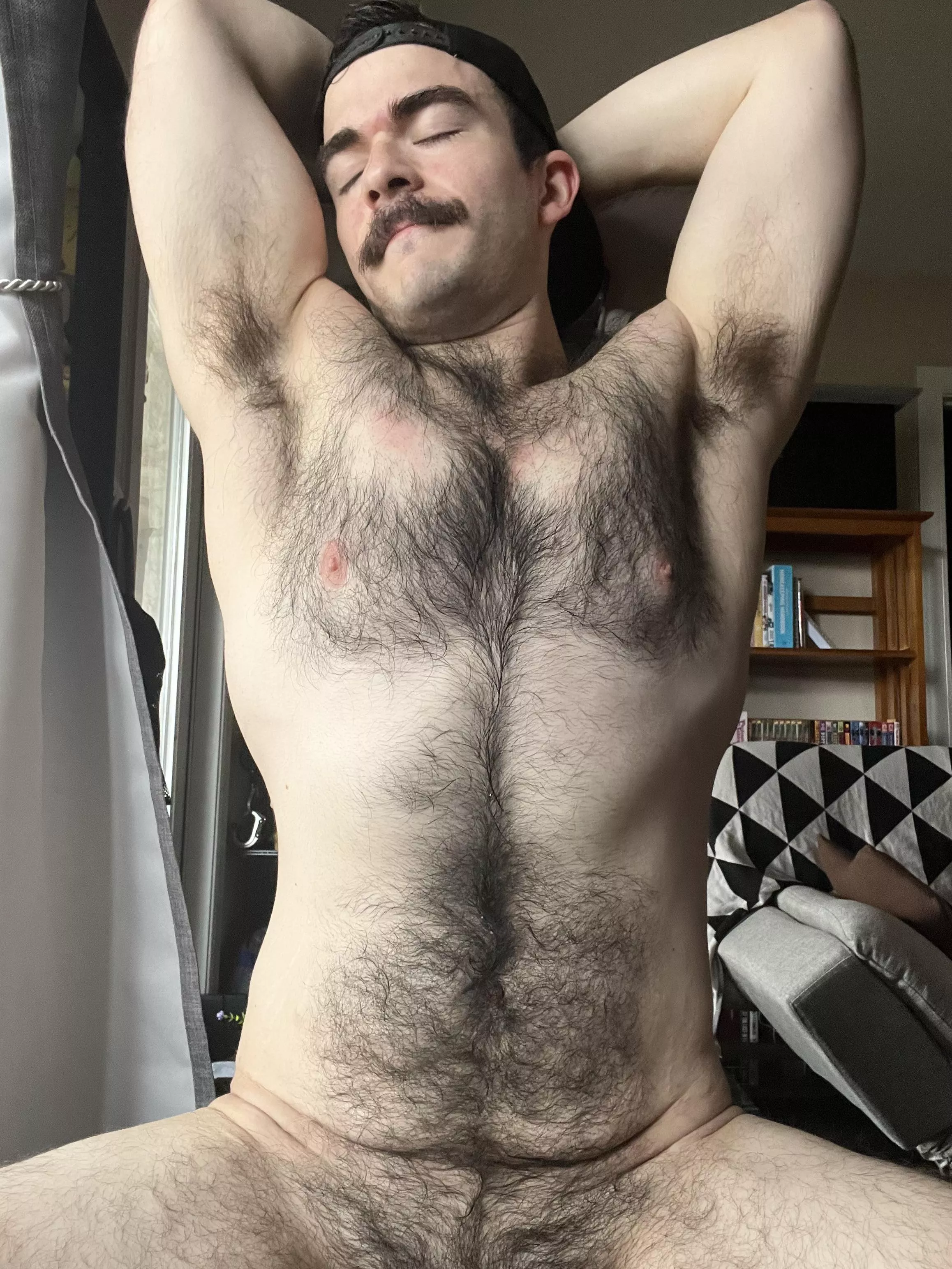 Mid lift pits are the best posted by AdjectiveOtter