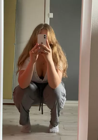 My curves posted by Scarlett_GV