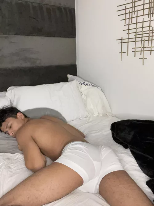 What if we were 'just friends' and I sent you this?? by farawayValerian