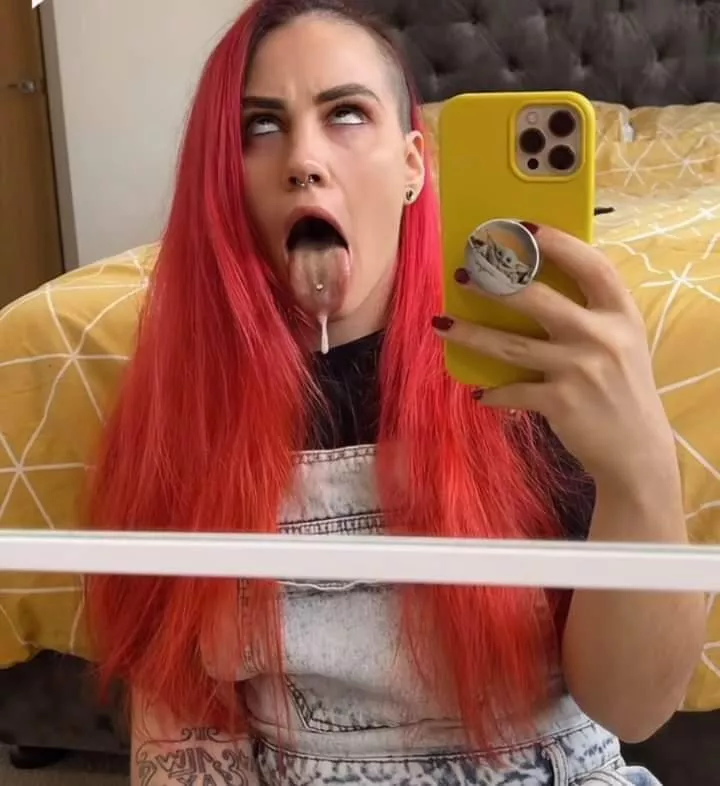 With The Drool posted by gooning_enthusiast