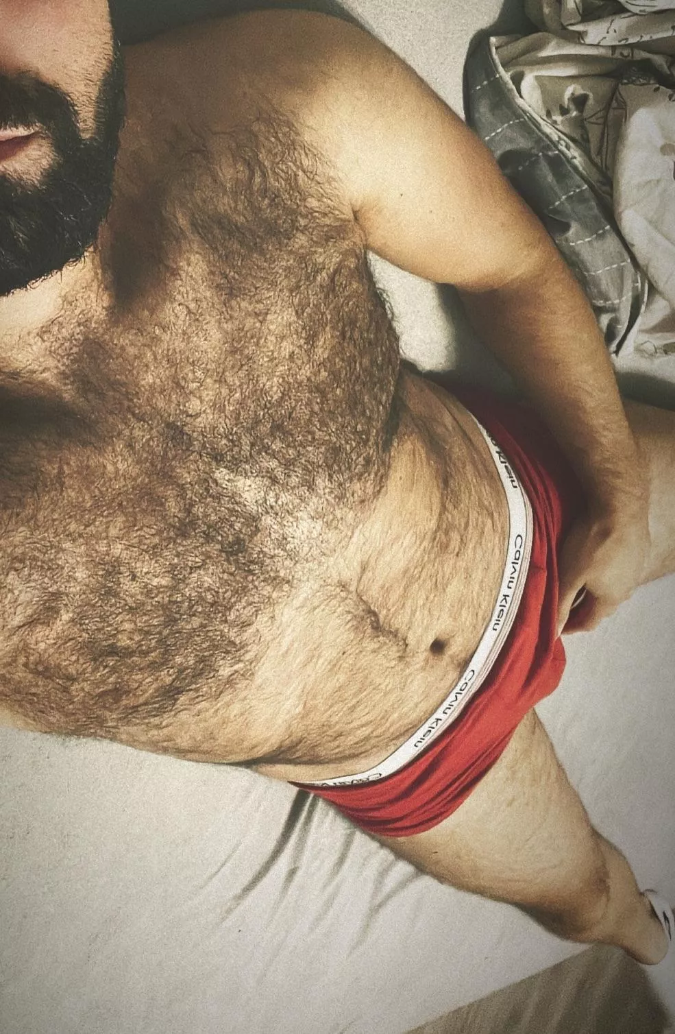 Young daddy 😅 posted by Rakom93