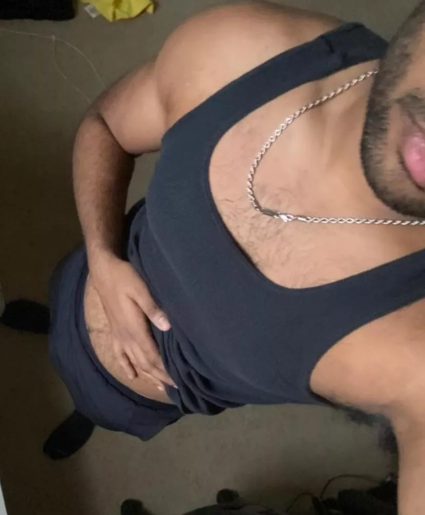 22 m us brown boy matt_trevor19 posted by EmergencyIncome