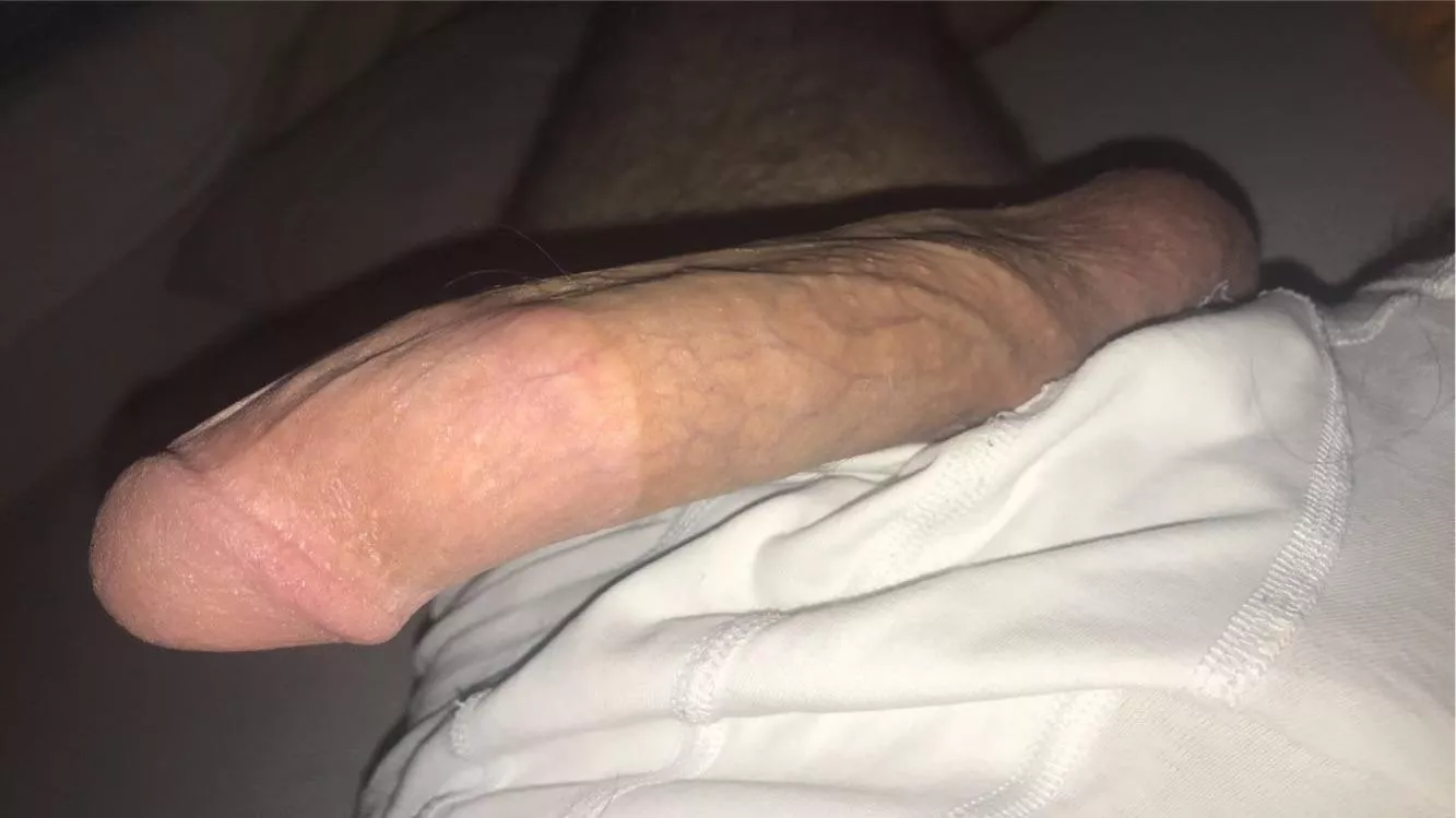 25 Bicurious looking to snapsext with bigger dicks than me sc: shadybooy posted by Sparkbooo