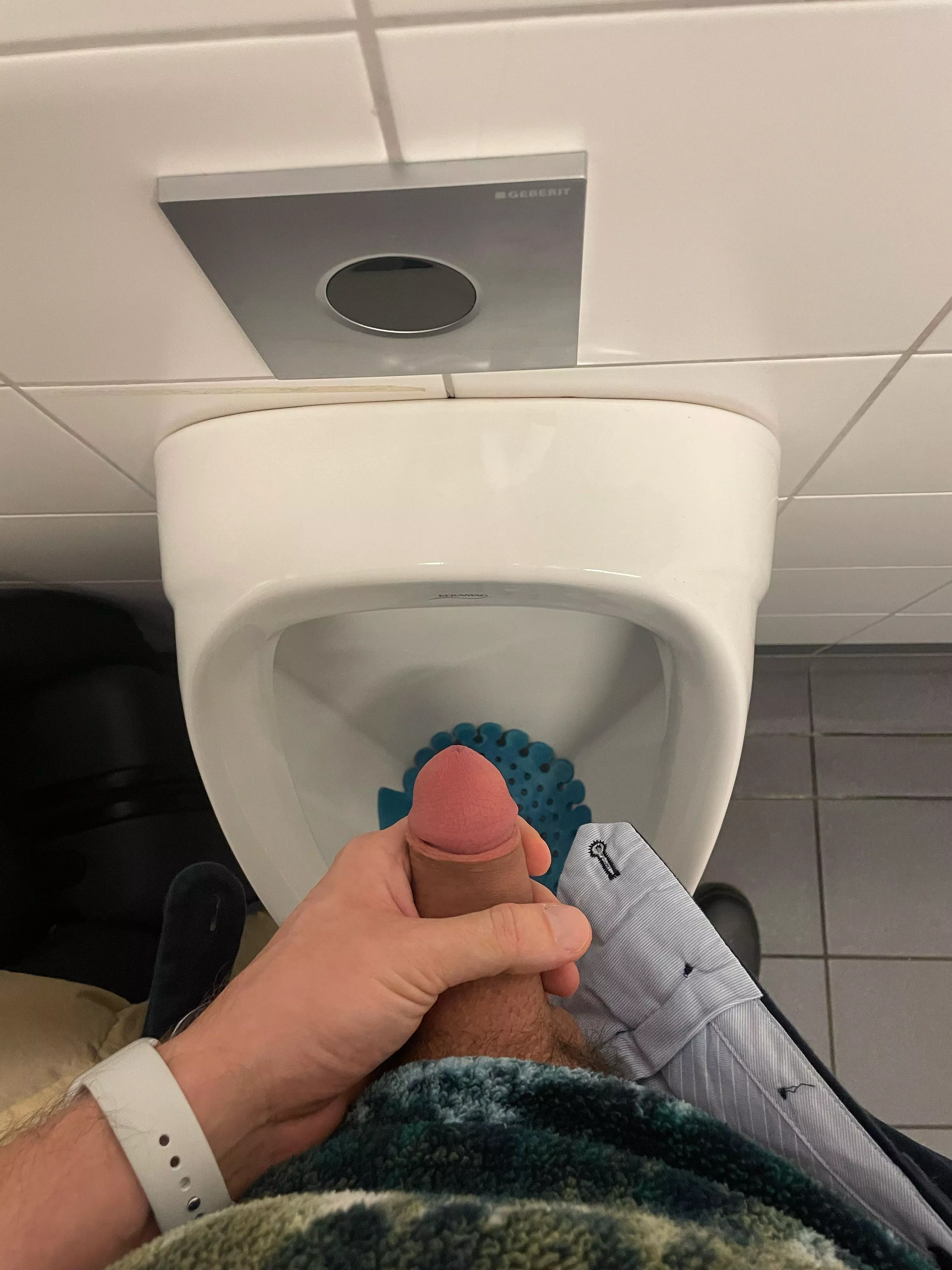 Airport Toilets are the best posted by edgarphoenix
