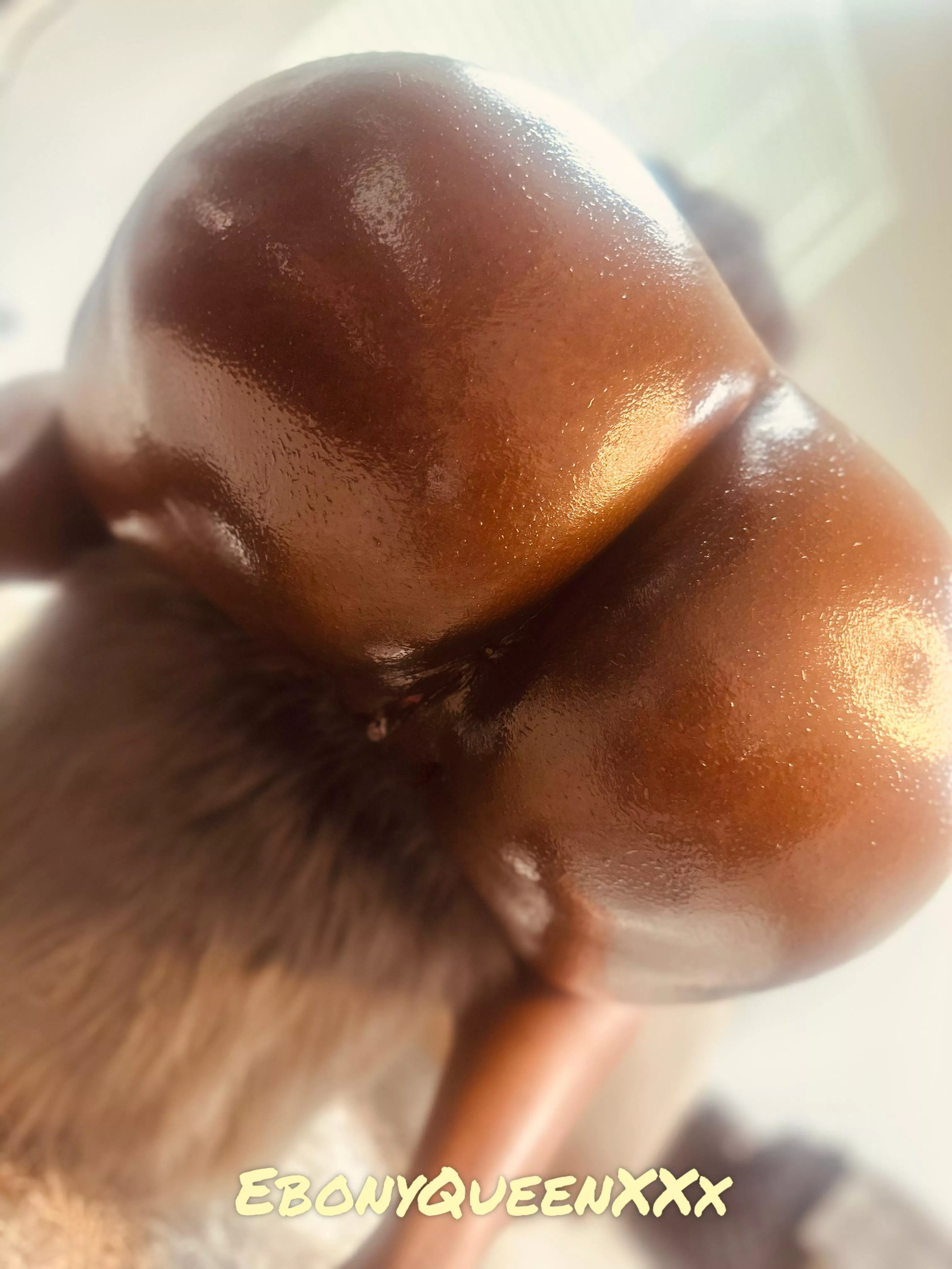 Big Booty lovers! What you doing with all this ass? posted by EbonyQueenX