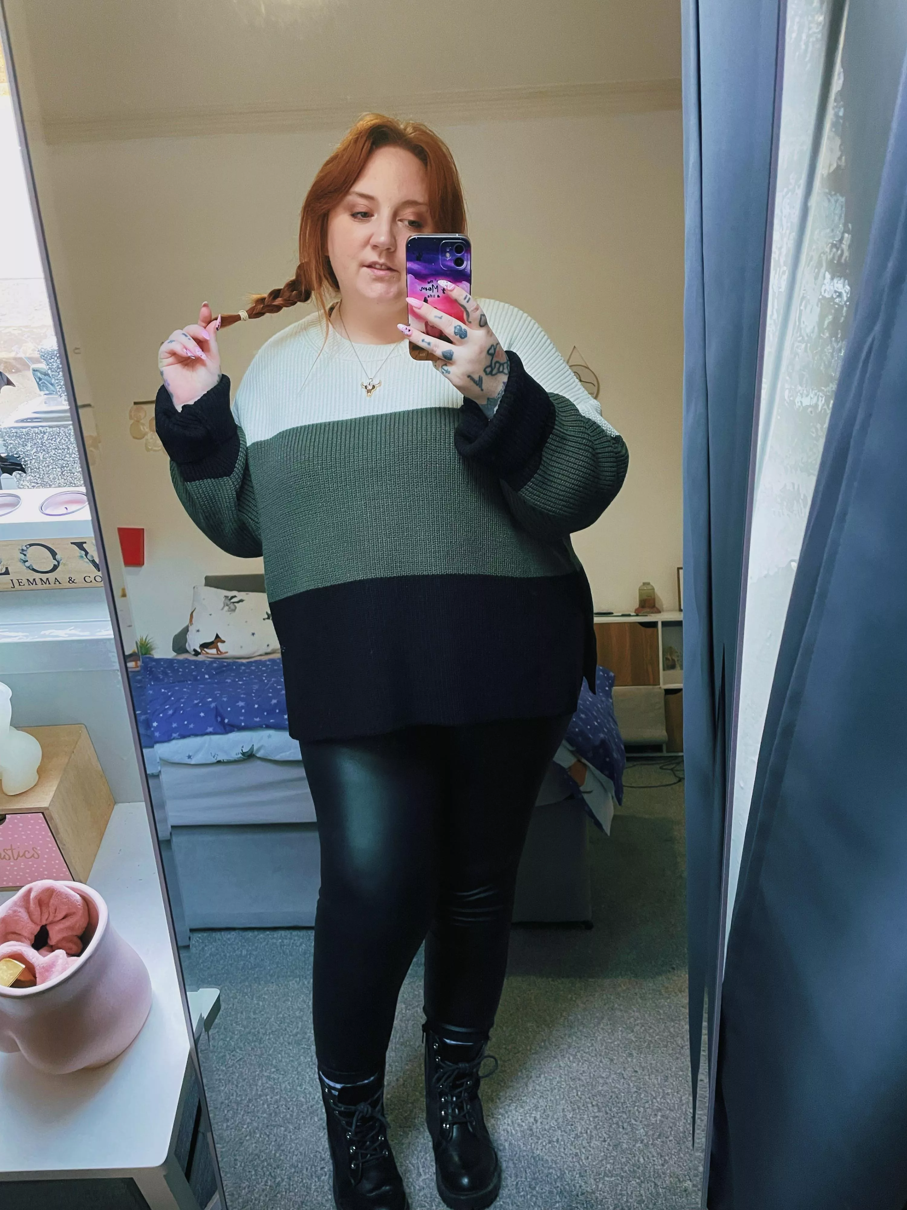 Cosy vibes 🫰🏻 posted by sttg_of