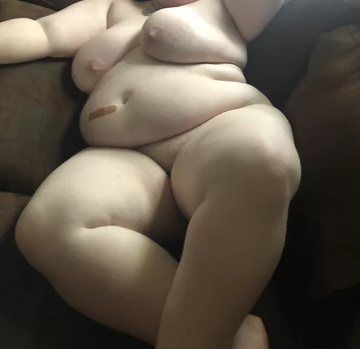 Cum lay in nice thighs by Vcatpix