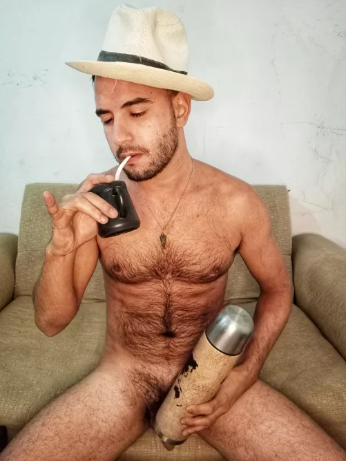 Does anyone want a mate? 🇦🇷🧉🔥 by Outside_Time2645