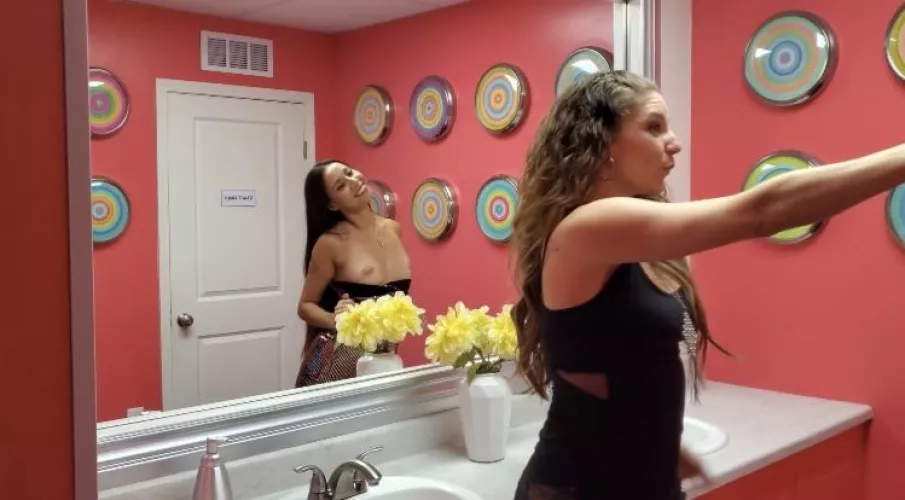 Flashing with my bestie at the museum of selfies(; by YummyHoneyyy