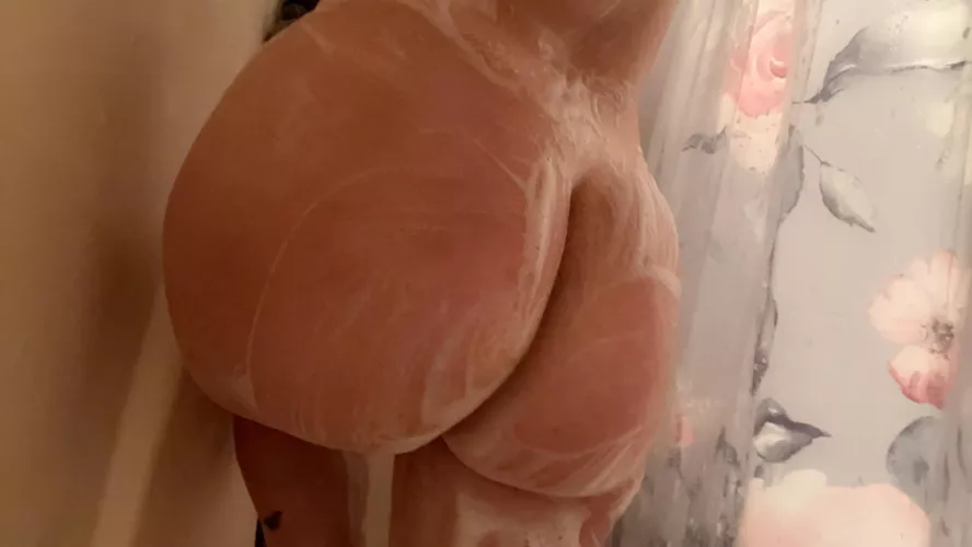 Getting clean for my husbands friends, do you want to join us? by XxSourPeachesxX