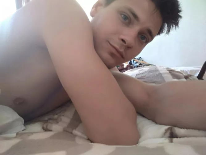 Good morning everyone! by Ketchupinchips