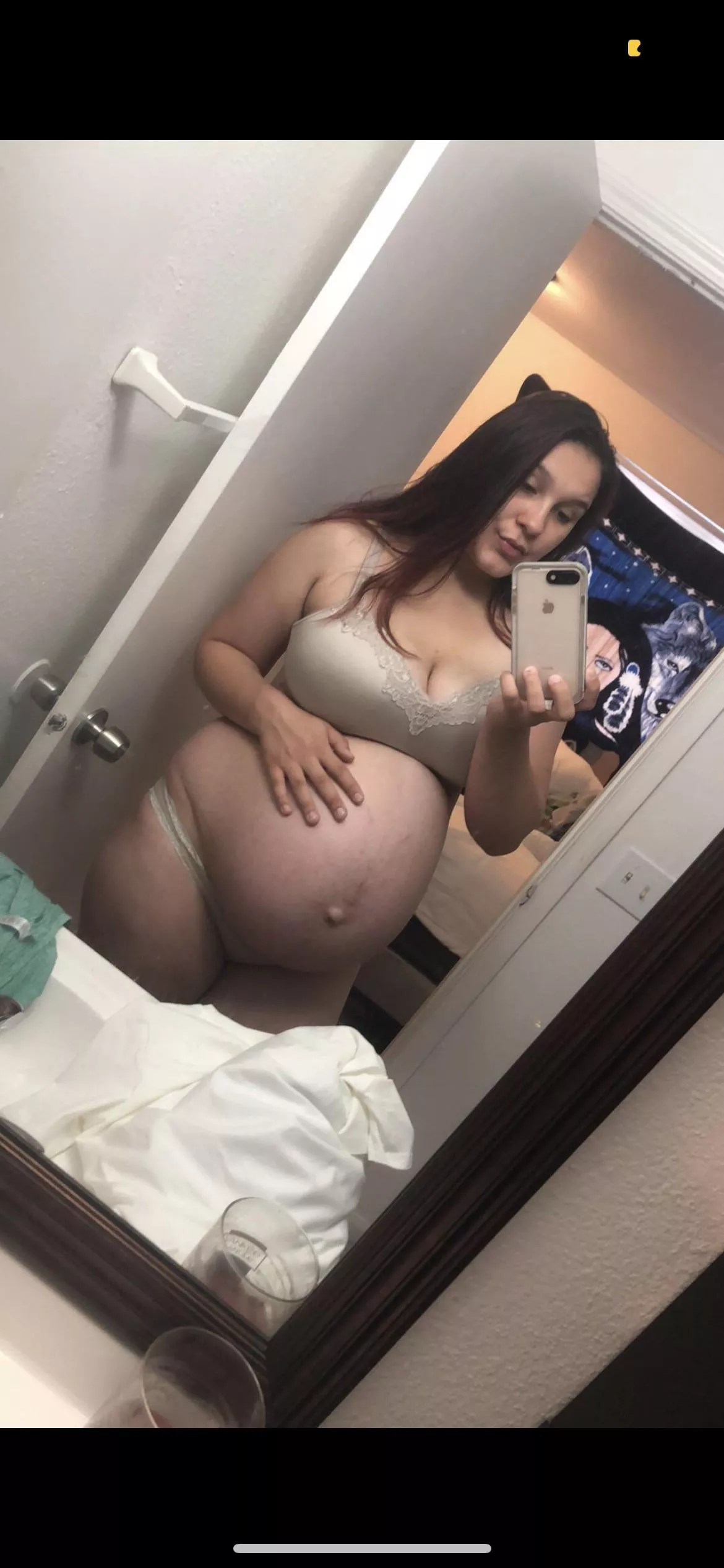 I miss how big I was!! My pussy was always soaked when I was pregnant posted by Pregnantgoddess20