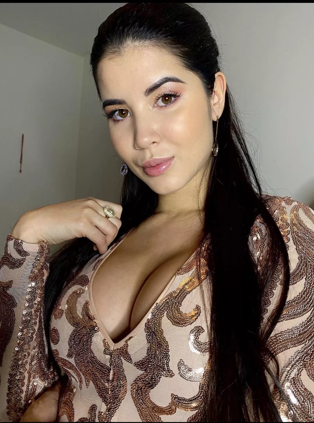 Lady Dee posted by Sexy_Melano