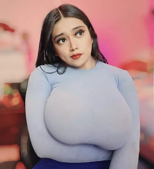 Nice blue sweater by johnyrivera