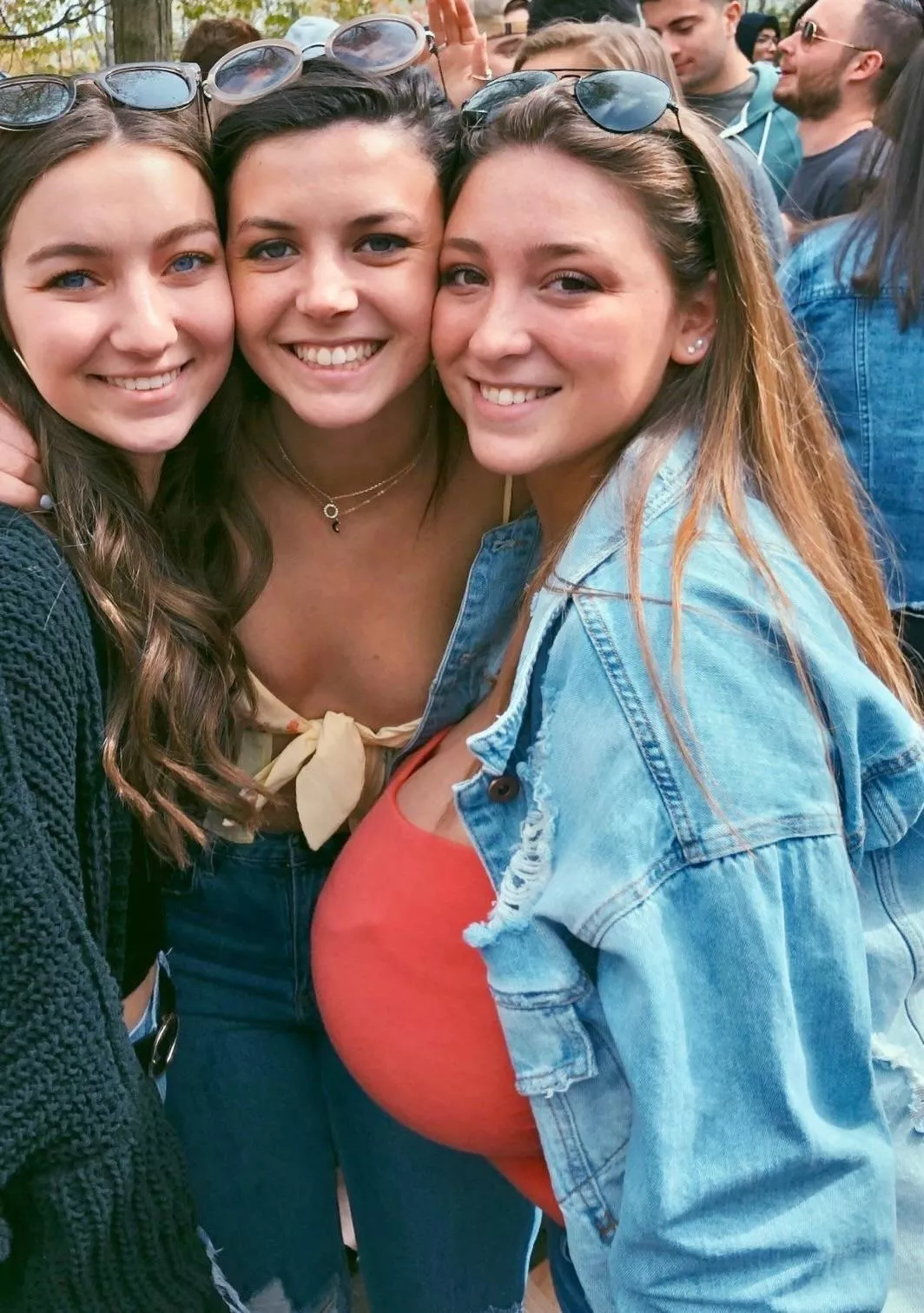 Pretty sure that jean jacket’s not gonna close posted by Throwaway69boobs