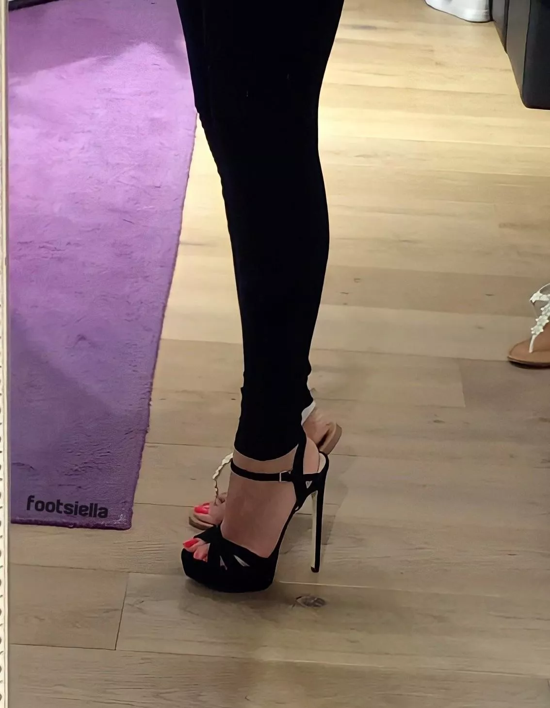 Shopping for some new heels posted by footsiella