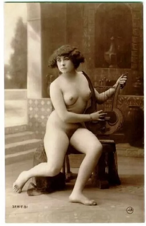 Sir, a pleasant evening spent with Lord and Lady Oppenshaw, who have have a minstrel to play a six stringed guitar during dinner. Enjoying this novelty, upon return to my house I do I employ a local musician from the village to accompany me in my study a by Sir_Lord_B