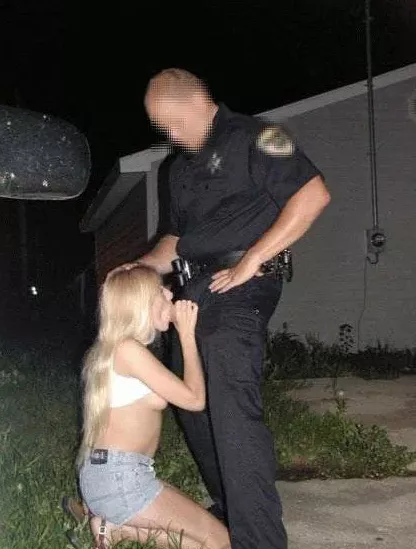 That's One Way Out Of A Speeding Ticket posted by KingKaneWood