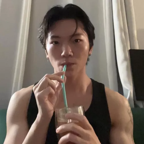 Viet-Chinese American by softgymbro