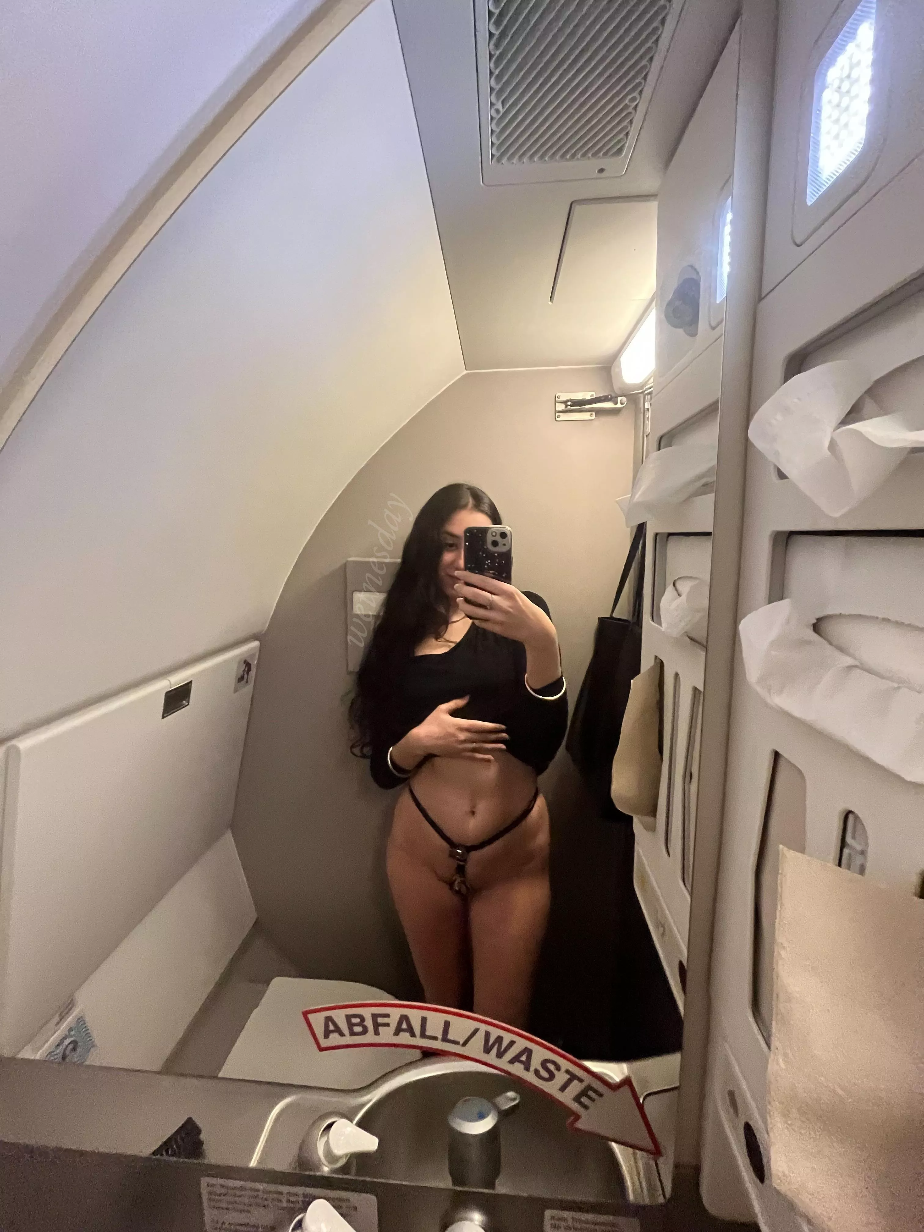 15 days locked!!! my 15 day is in an airplane for going back home 🥰 posted by wet_nesday