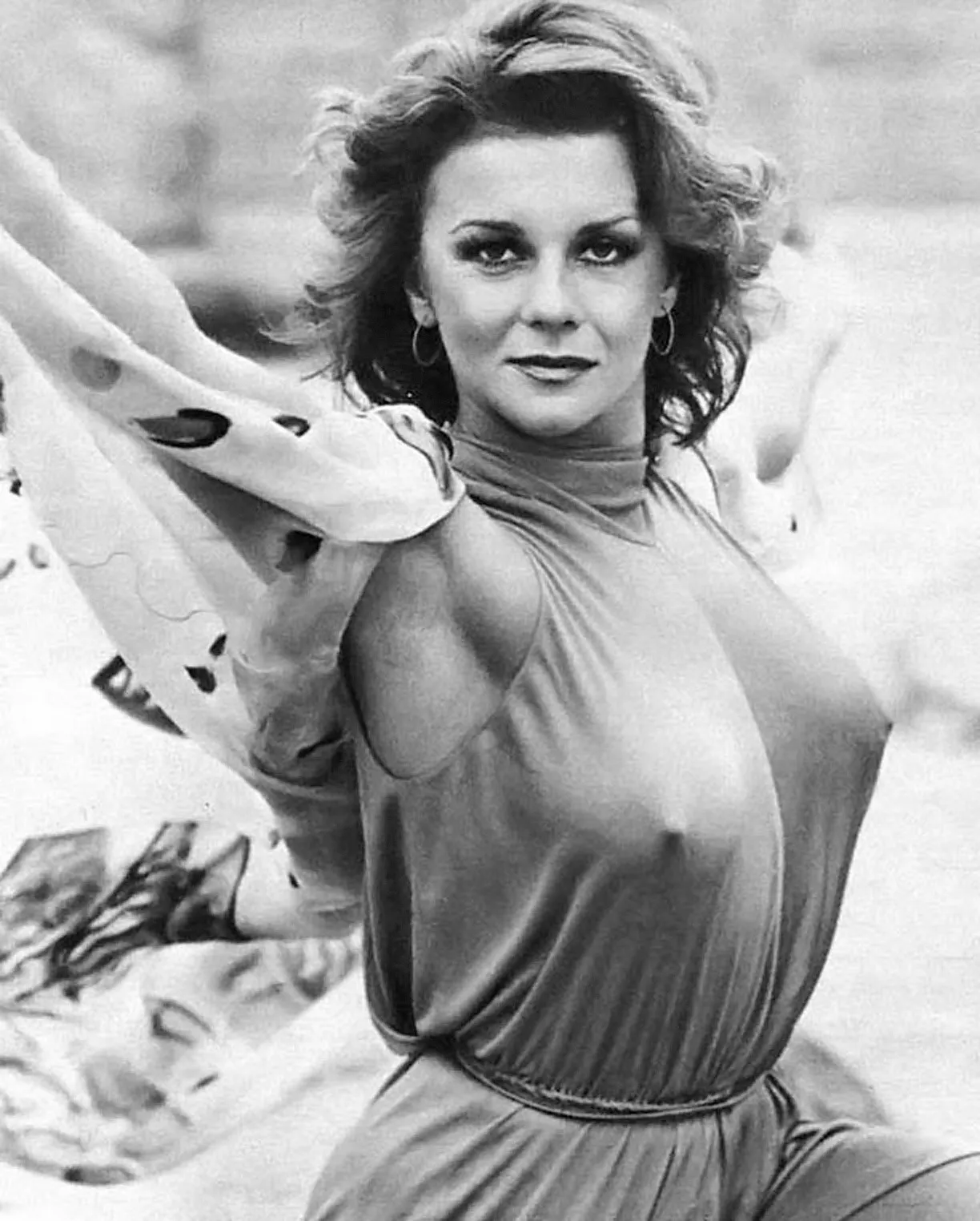 Ann-Margret (1975) posted by LemmyChildish