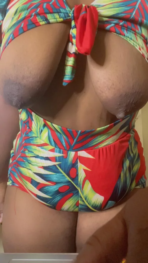 Available for [gfe][rate][cam][sext][fan]custom [pic]s and [vid]s by _daddysLILhoe_