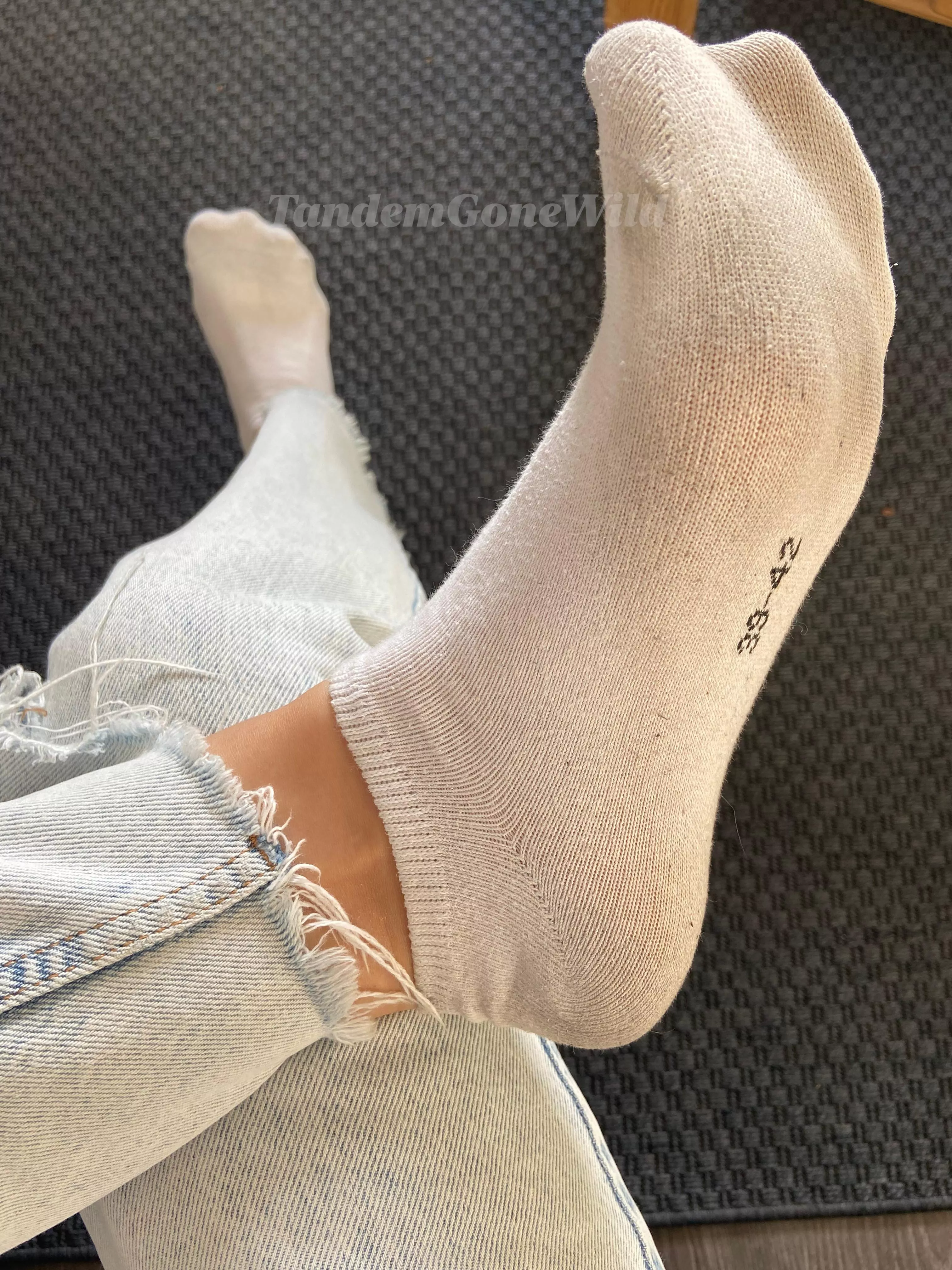 Classic white comfort 🤍 posted by TandemGoneWild