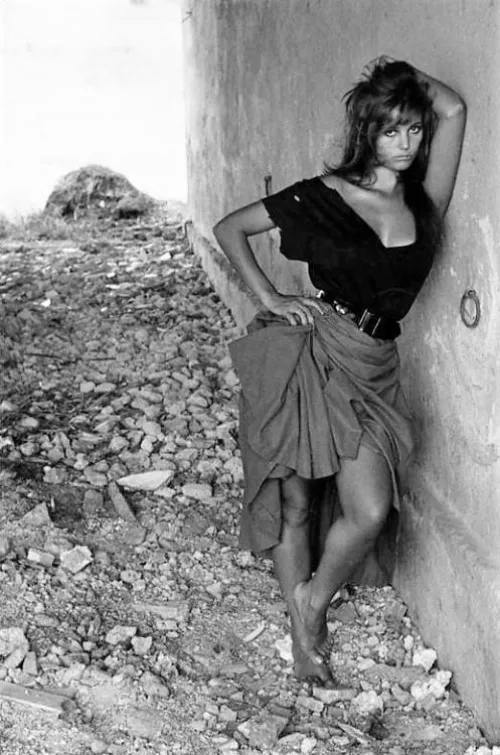 Claudia Cardinale (c.1963) by OswaldMontalmo