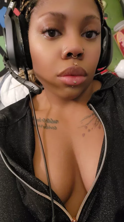 Come flirt with me 😘 by beigemamii