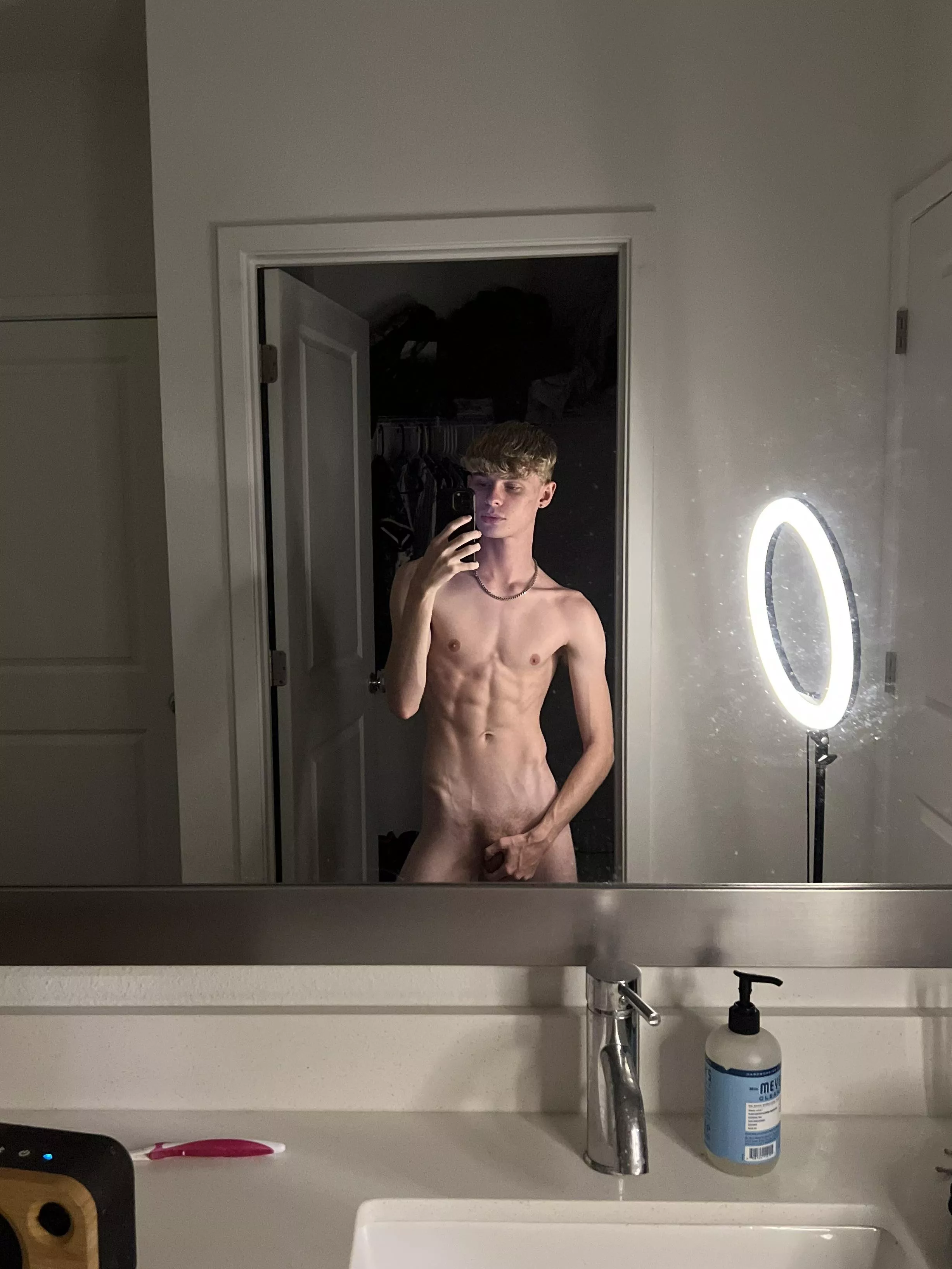 Do you like my body? posted by Expensive_Artist_402