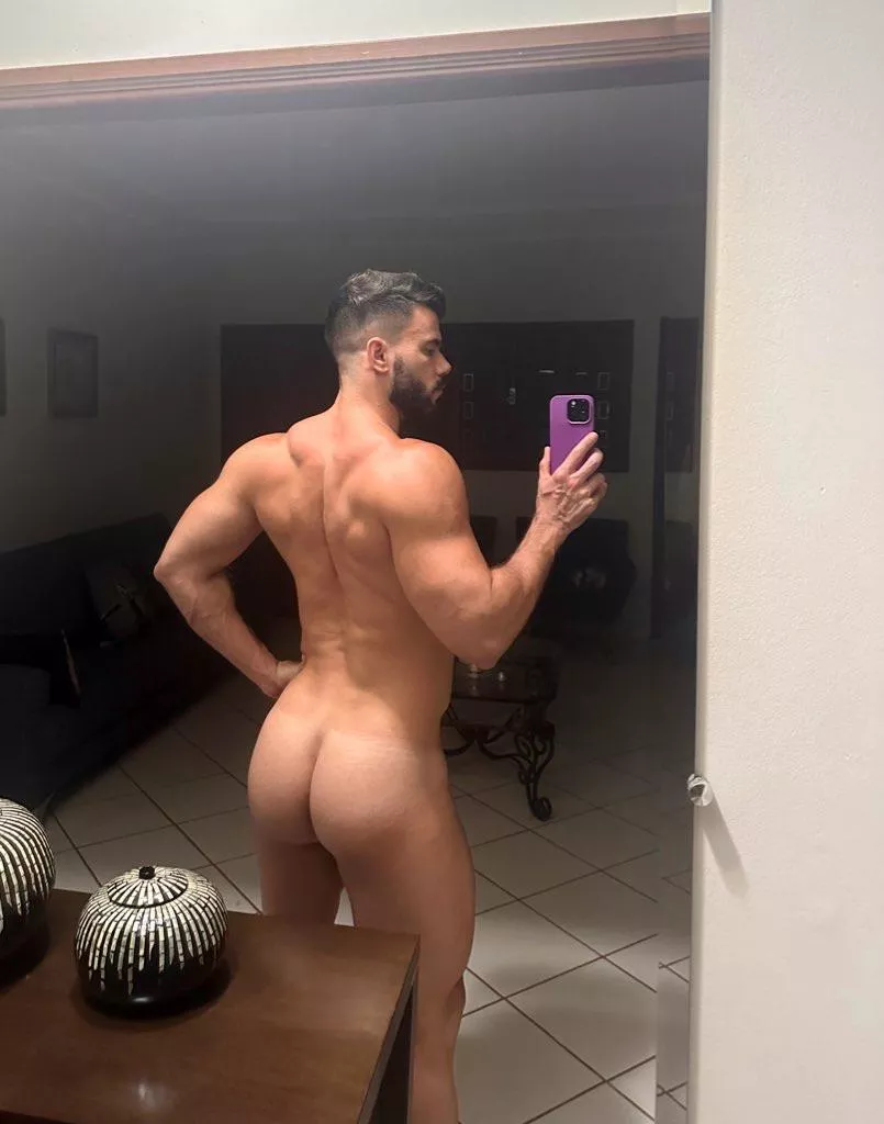 I love the size of this mirror posted by italofassin