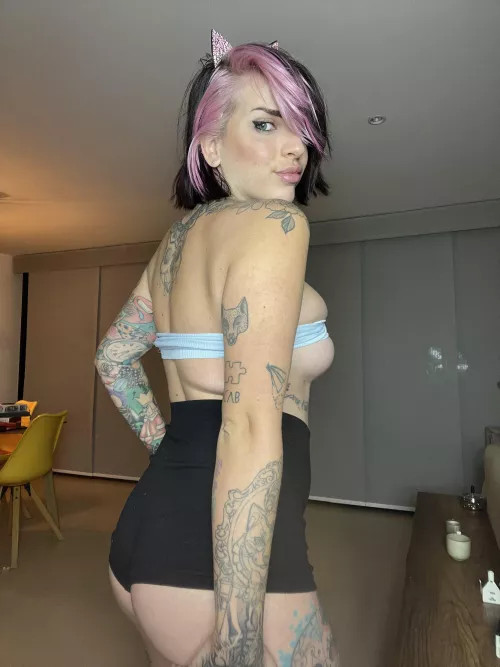 I’m a squirter, is that a turn off? by ottaviia