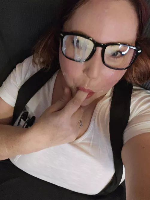 Nerds need love, too. Give me all the cum by mellymac123