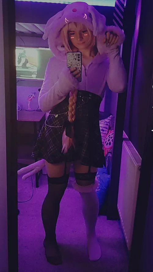 Nyaaaaa :3 by EXTREMEidiot03