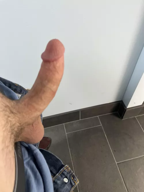 Please rate me ( 21 bi ) by PipeProfessinal301