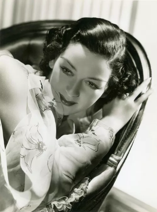 Rosalind Russell (1935) by bil_sabab