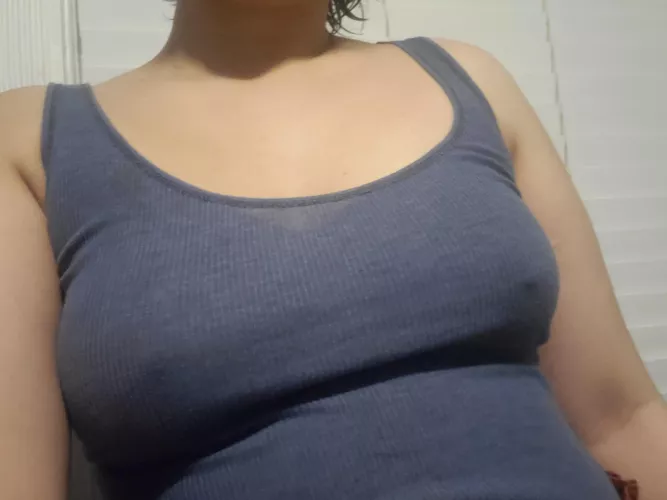 Today's shirt may be too thin [F] by phiaphies