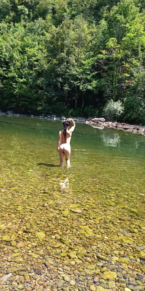 Would you run away or make your move? by emily_glass909