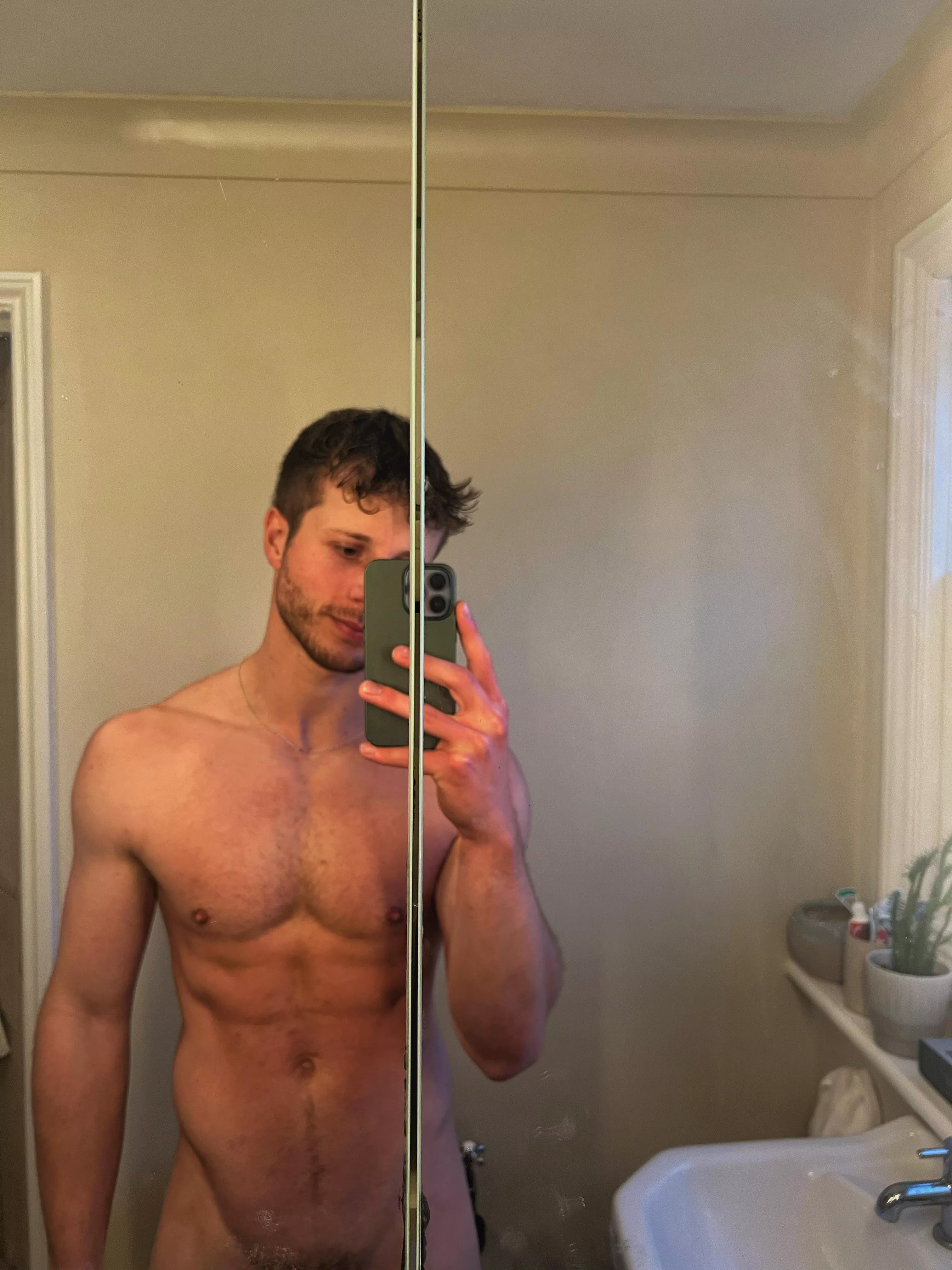 [28] good morning from the uk posted by helpmeimafish21