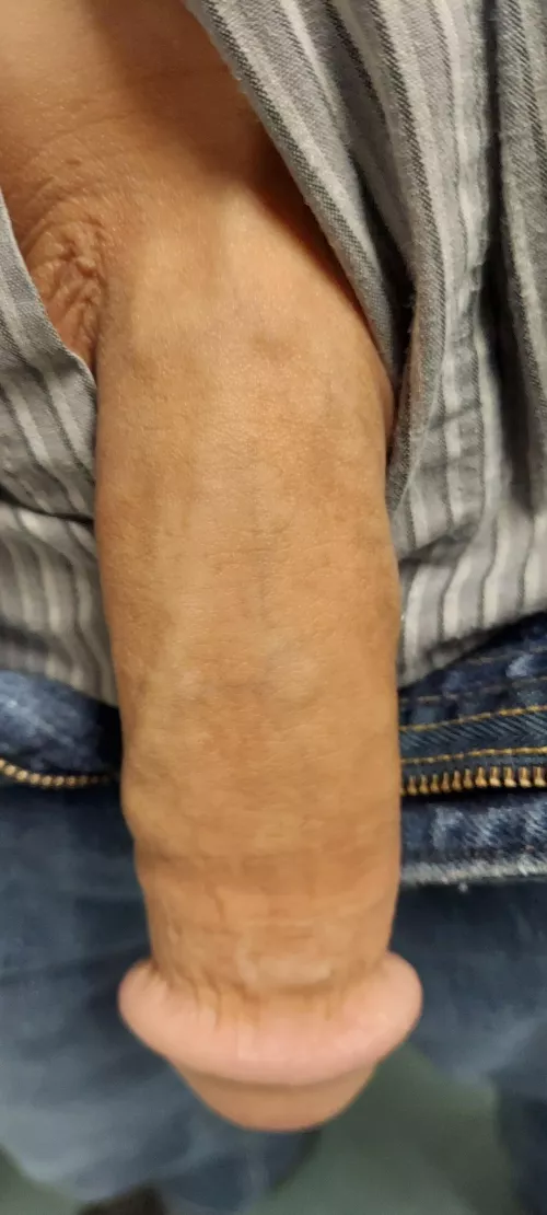 41 M straight, anyone want to compare? by mamasofat2023