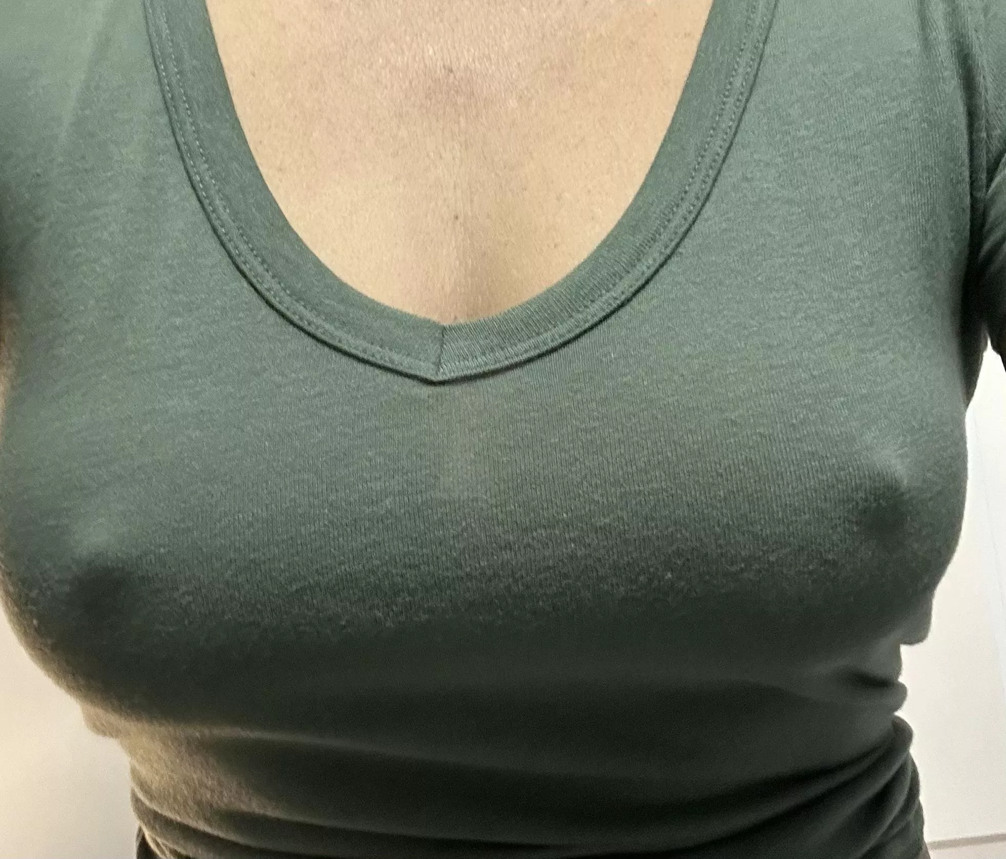 Bathroom selfie at work posted by loulou1488