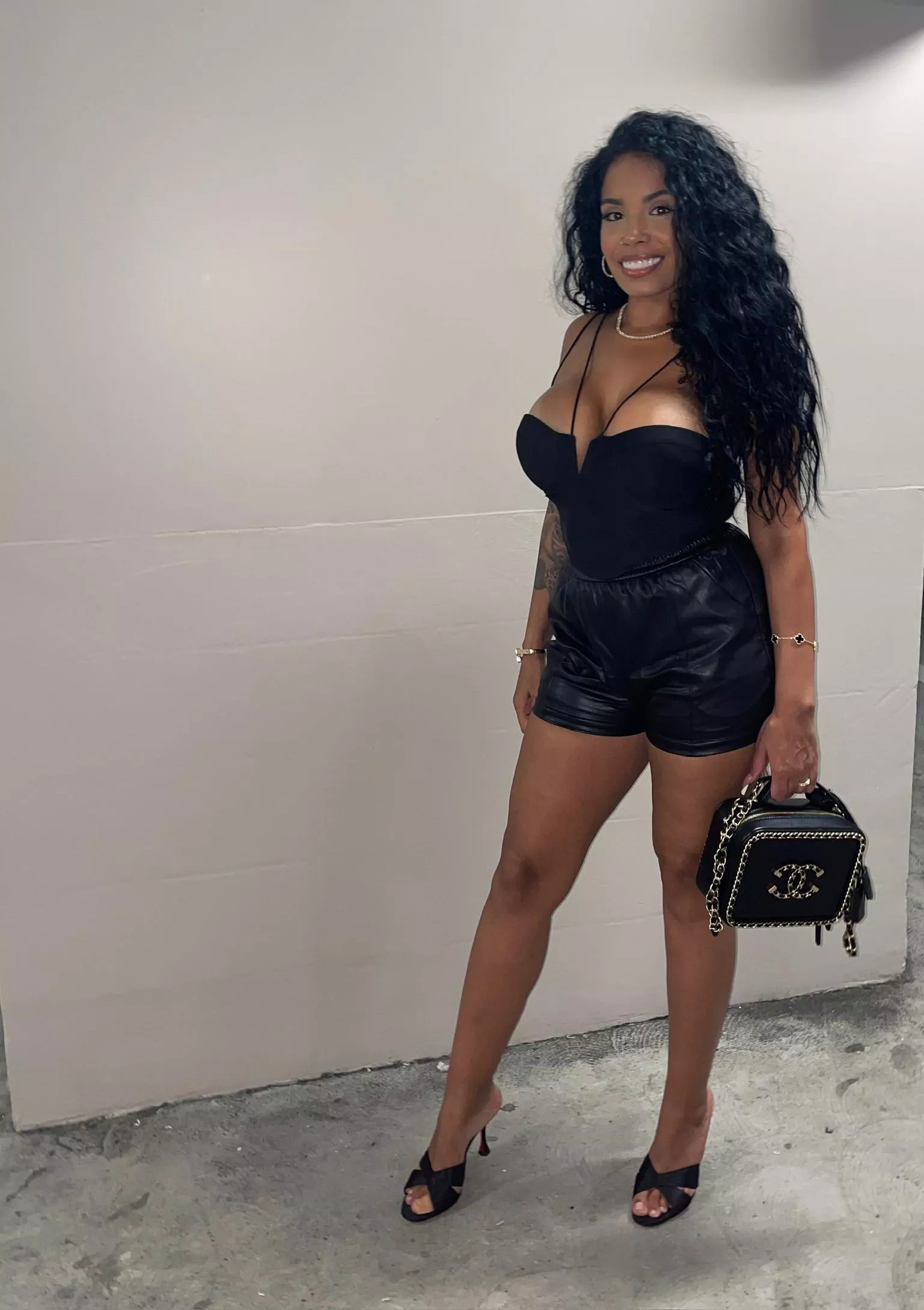 flashing your wife posted by sweetBabe_xxx