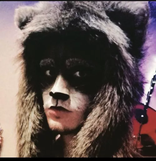 Garbage cans beware by druachu