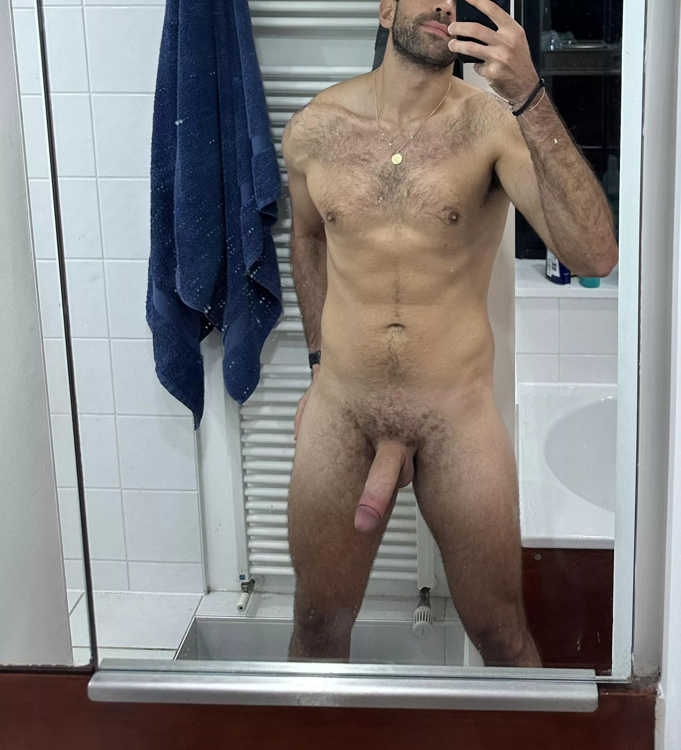 Getting ready for my date posted by Adventurous-Rice6647