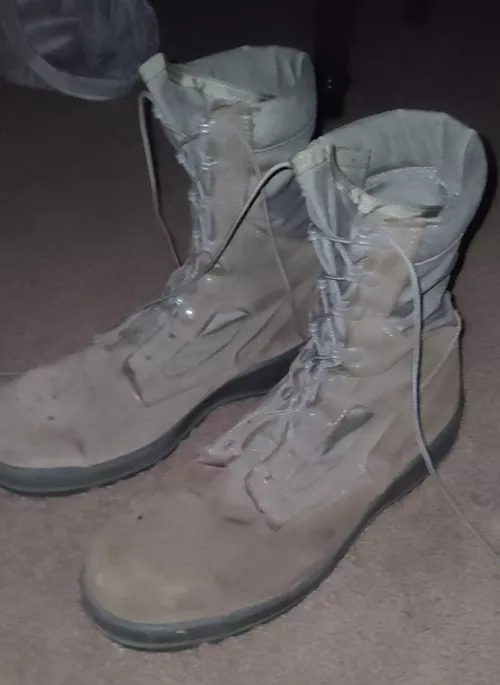 Got these from my friend's father, he's not sure how old these boots are. Can I get an ID on them? by awkward_but_decent