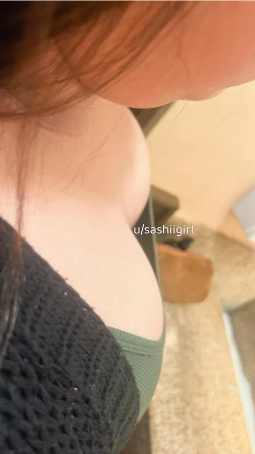 hi clev 🥹 by sashiigirl