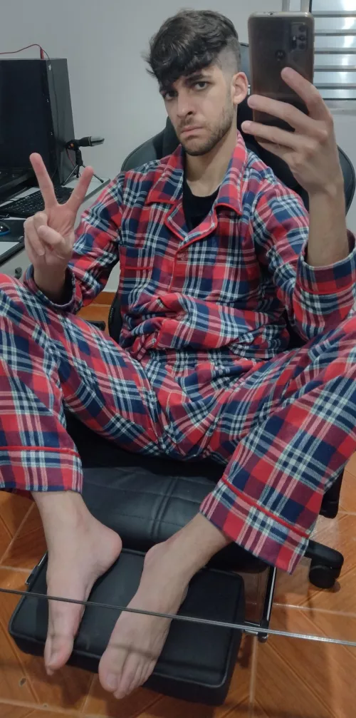 I came to show off the other pajamas I made to stay comfortable while I play Warhammer 40,000: Darktide until I pass out hahahahahahah by _KinkyKarma